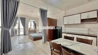 🔥CĂN HỘ CAO CẤP_FULL NỘI THẤT_BAN CÔNG SIÊU THOÁNG MÁT_Ở CẦU VƯỢT HHT