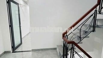 Cho thuê 2 căn nhà măt tiền đ42 HBC 12tr/tháng