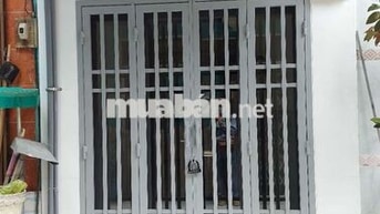 bán nhà hẻm giá rẻ Lạc Long Quân, quận 11