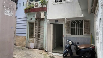 7tr/th NC sát MT Huỳnh Văn Bánh hoặc Bán 3 tỷ TL
