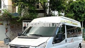 Ford Transit 2023 16 chỗ Bạc 12.8 vạn