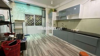 CHO THUÊ NHÀ 1 TRỆT 1 LẦU, DT 4×13 CÓ 2PN,2WC. HẺM 4M AN NINH