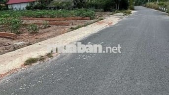 Chỉ 180tr có ngay 1 lô đất thổ cư ngay khu dân cư đông.