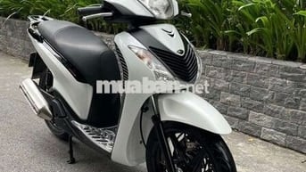 Honda SH 150i 150cc Phun xăng điện tử màu trắng