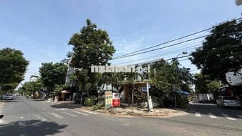 CHUYỂN NHƯỢNG LÔ GÓC *** NGAY SÁT SÔNG HÀN, KHÁN ĐÀI PHÁO HOA