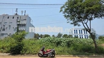 BÁN LÔ ĐẤT MT TRẦN SÂM GIÁ ĐẦU TƯ