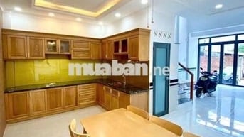 Nhà 2 mặt hẻm xe hơi đường Cây Keo, Tam Phú, 53m², 4 phòng ngủ
