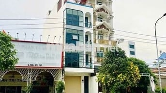NHÀ CHO THUÊ NGUYÊN CĂN MẶT TIỀN ĐƯỜNG LÊ THÚC HOẠCH 4X20M 4L 