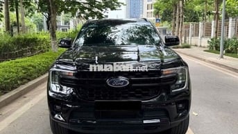 Ford Everest Sport 2024 2.0L 4x2 Đen 23.000 km