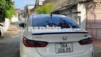 Honda City RS 2022 Trắng 10 vạn.sđt ***