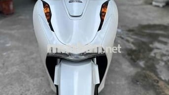 Honda SH Trắng Việt Nam