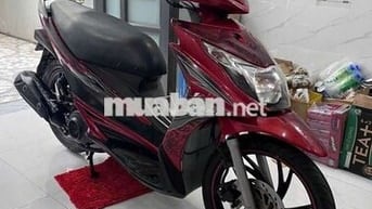 Suzuki Hayate Fi màu Đỏ