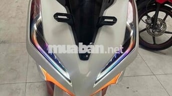 Honda Vario 125 Trắng cam Xe tay ga