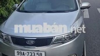 Kia Cerato 2009 Bạc 200.000 km