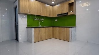 Nhà 5 Tầng - 204m2 Sàn - 5PN - 6WC - Bình Tân - Giá Bán 7,6 Tỷ l
