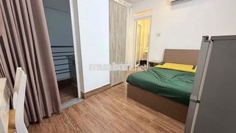 CHO THUÊ STUIDO BAN CÔNG NGAY TÔ HIẾN THÀNH QUẬN 10