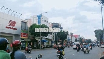 Hẻm xe hơi Thống Nhất, 2 tầng, 108m2, tiện xây mới, giá 6 tỷ 1