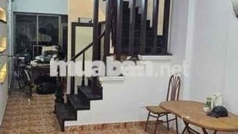 Nhà 4 tầng Lâm Du - Bồ Đề, 4PN, full đồ cơ bản, gần BV Tâm Anh, 11tr