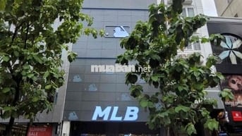 BUILDING CÁCH MẠNG THÁNG 8 QUẬN 3 SD ~ 1000M THANG MÁY PCCC 7 TẦNG