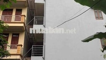 Chung cư mini cho thuê 40m2 gần cầu Long Biên