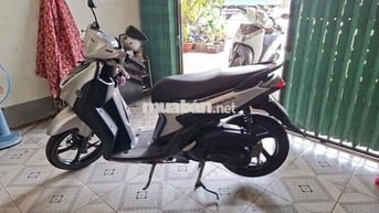 Yamaha Mio Gear 125 màu Bạc