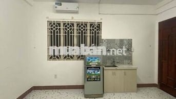 Tân Cảng, Bình Thạnh. Nhận giữ phòng tới ngày 10/7.