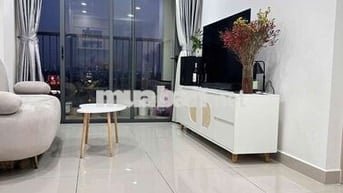 Bán căn 2PN-2WC Block C view hồ bơi ban công hướng Nam 