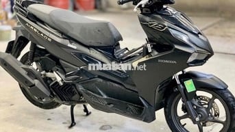 Air Blade 125 4Val Đặc Biệt 2024 Đen Vàng Biển 60