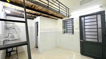 DUPLEX GIÁ RẺ GÁC CAO NGAY CV LÀNG HOA