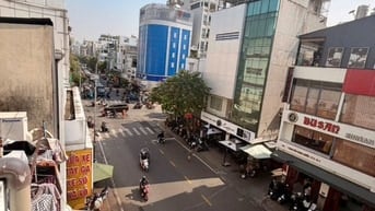 Nhà Mặt tiền Nguyễn Đình Chiểu, ( đoạn 2 chiều), 4 lầu, Mới, Ở liền