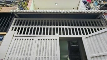 Nhà 4x15 làm CHDV KHu Tên Lửa, Bình Tân