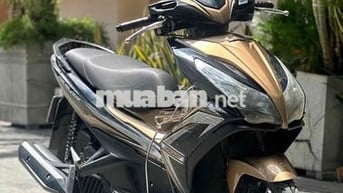 Honda Air Blade 125 2015 Đen, Vàng đồng 25000 km