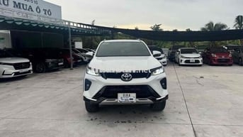 Toyota Fortuner Legender đk 2022, sx 2021 2.4 AT