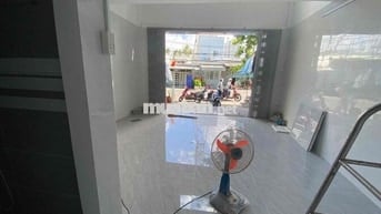 cho thuê nguyên căn xây Mới mặt tiền Tạ Quang Bửu