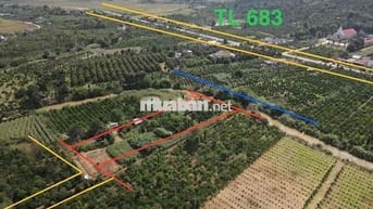 chủ ở Hà Nội gửi bán gấp 18x100m 100tc view hồ sát tỉnh lộ lớn