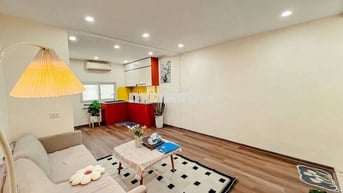 Căn TT Giảng Võ, ô tô vòng , sát Vinhome, sổ CC, tặng NT mới, 80m2*3PN