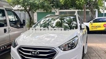 Hyundai Tucson 2013 Trắng 900000 km Nhập khẩu