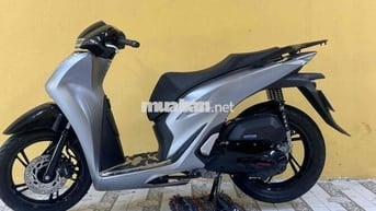 SH 125 đời 2025 Xám sporty 3 nghìn mới 99%