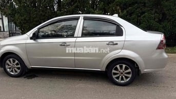 Chevrolet Gentra Bạc