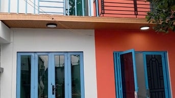 Bán nhà Bình Chánh, đường xe hơi, gần đại học Rmit. DT 4x10m, 1 lầu