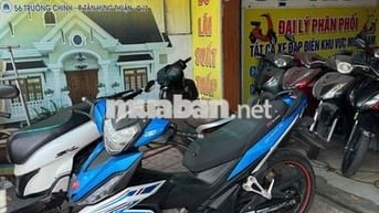 Honda Winner Côn tay Xanh trắng