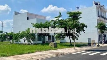 Chính chủ gửi bán đất ngay trường THPT Tân Bình, kinh doanh được ngay