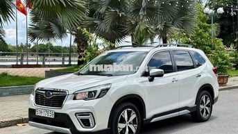 Subaru Forester 2.0 IS EyeSight 2019 Trắng 60.000