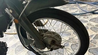 Honda Cub 81 50cc Xanh rêu