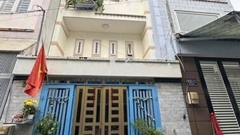 Bán nhà chính chủ 4x14m sổ hồng riêng