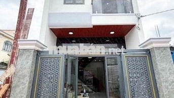 Bán nhà 1 trệt 1 lầu p. Bửu Hoà gần đường chính lớn