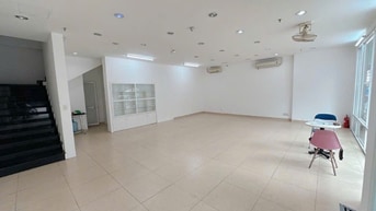 Định Cư Úc Cần Bán Duplex Carillon 2 Tầng. Đang HĐ thuê 35tr /tháng.  