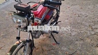 HD Win 135 Cổ điển Đỏ