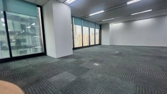 CHO THUÊ VĂN PHÒNG HẠNG A, TÒA NHÀ CHARMVIT, 80m2, VIEW THOÁNG