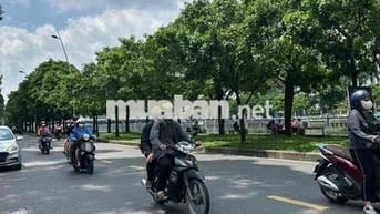 -GIẢM 1,2Tỷ KHU VIP HUỲNH VĂN BÁNH SÁT MẶT TIỀN TRƯỜNG SA